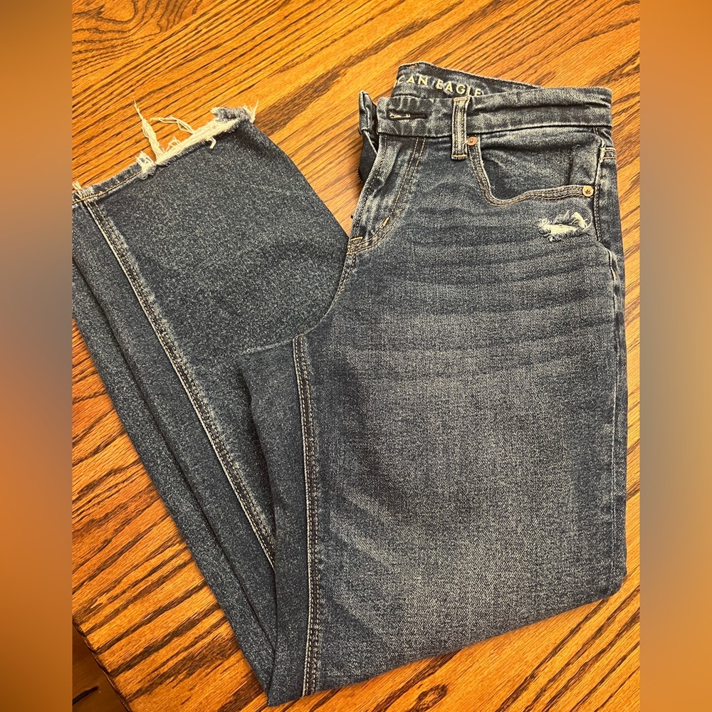 AE curvy straight size 4 short